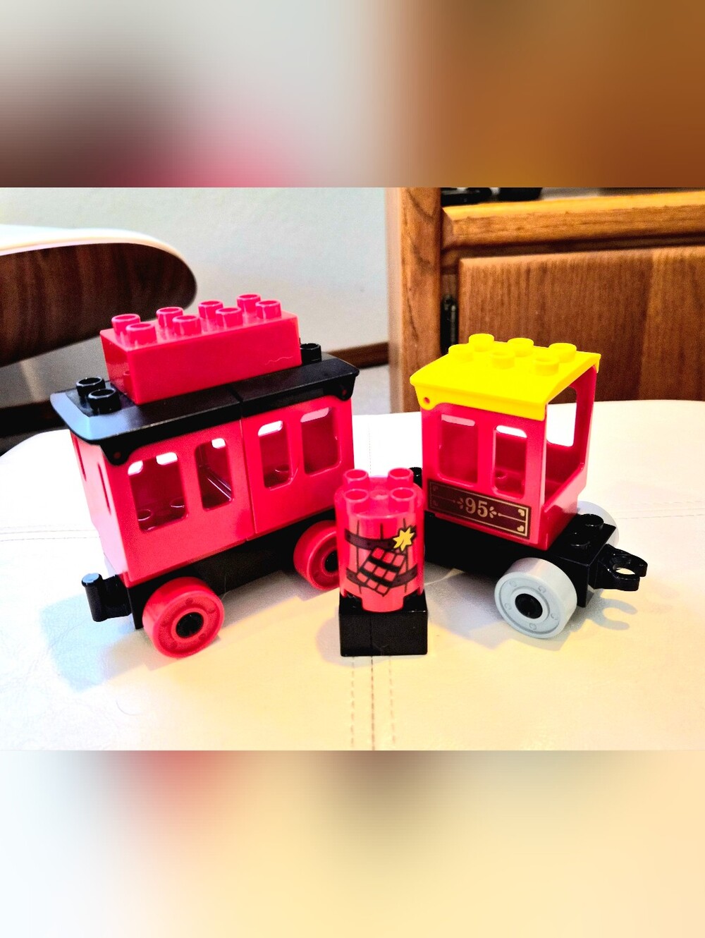 Lot Of Duplo Legos Awesome Condition! Train Pieces 8 In All.